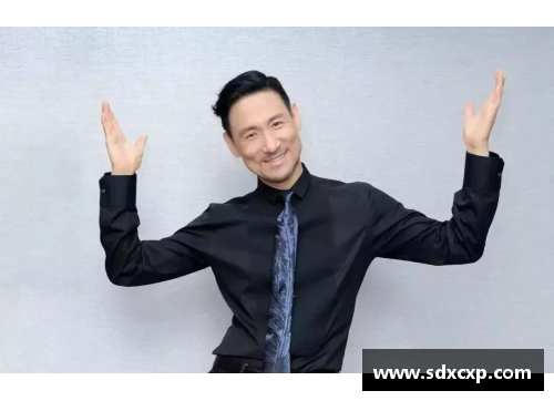 张学友与体育明星亲密合影引发粉丝热议 照片背后的故事揭秘